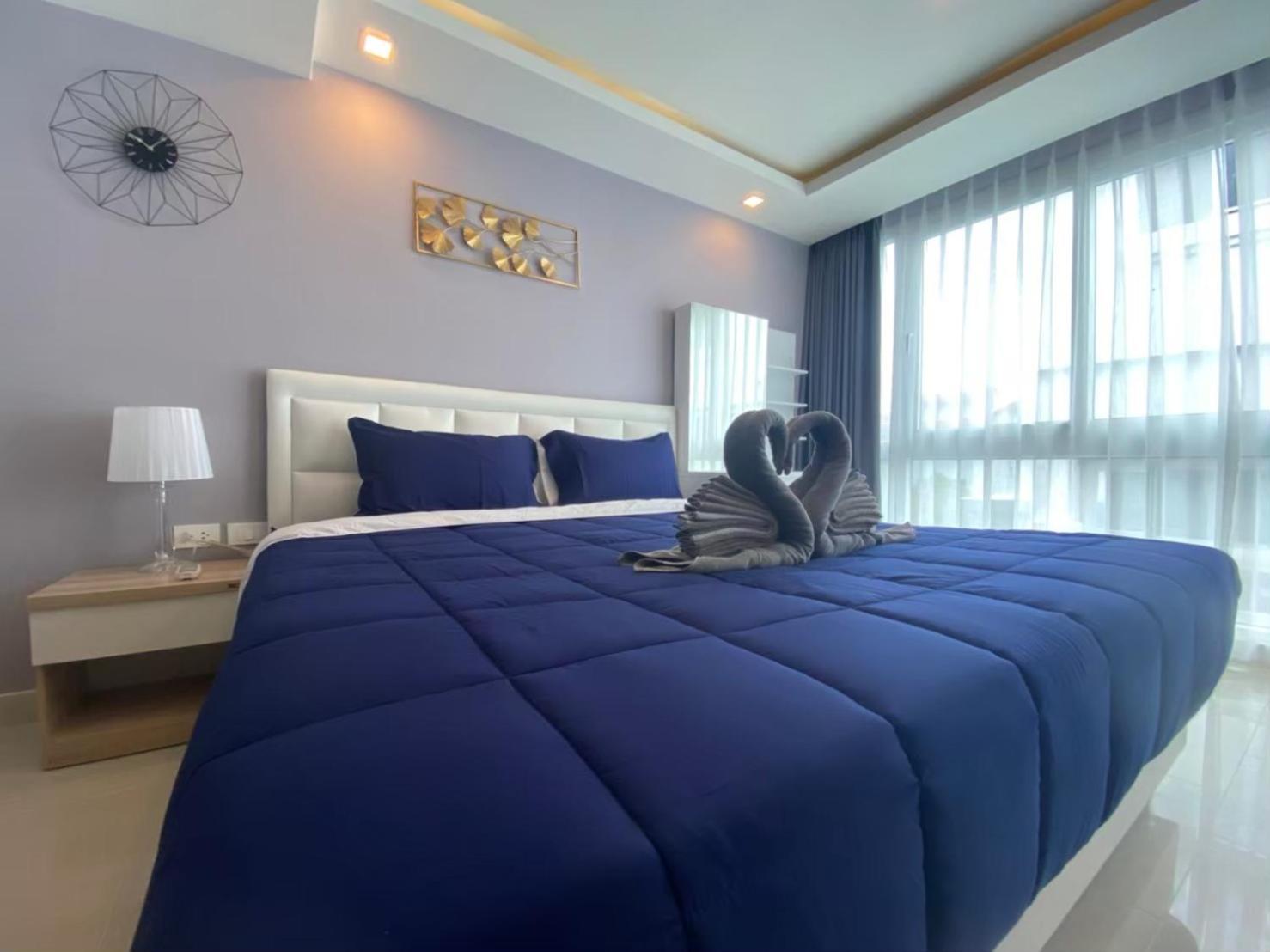 Grand Avenue Suites X Monthstayz Thailand 파타야 외부 사진