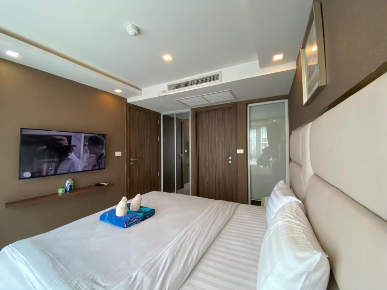 Grand Avenue Suites X Monthstayz Thailand 파타야 외부 사진