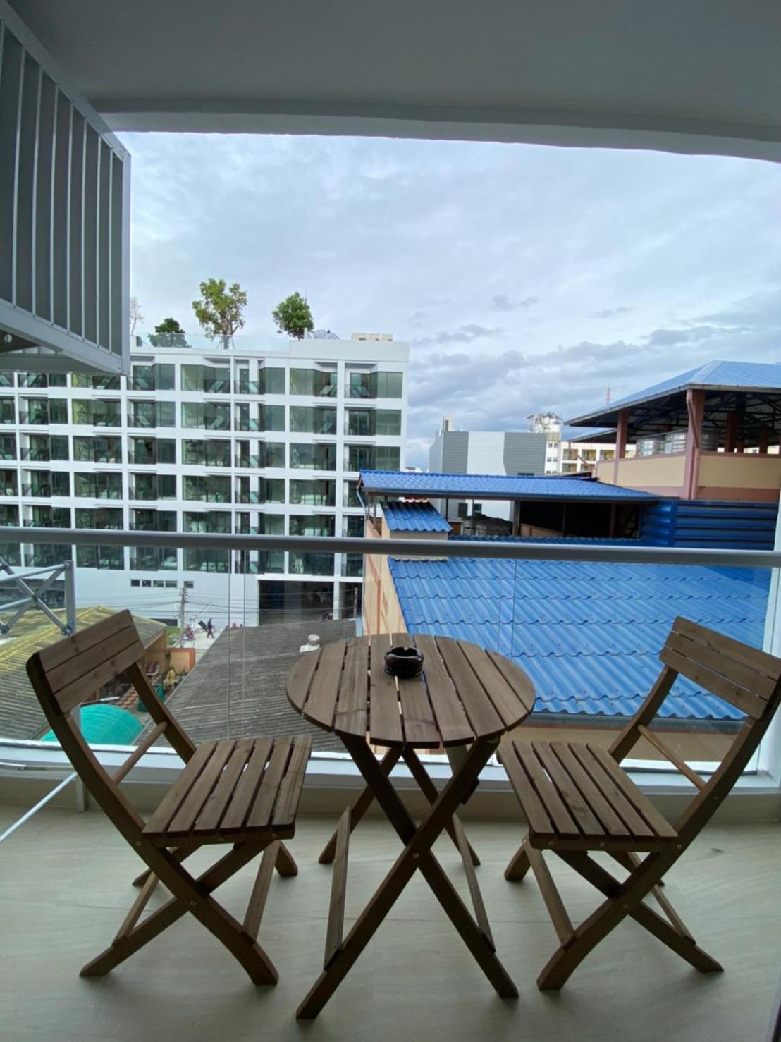 Grand Avenue Suites X Monthstayz Thailand 파타야 외부 사진