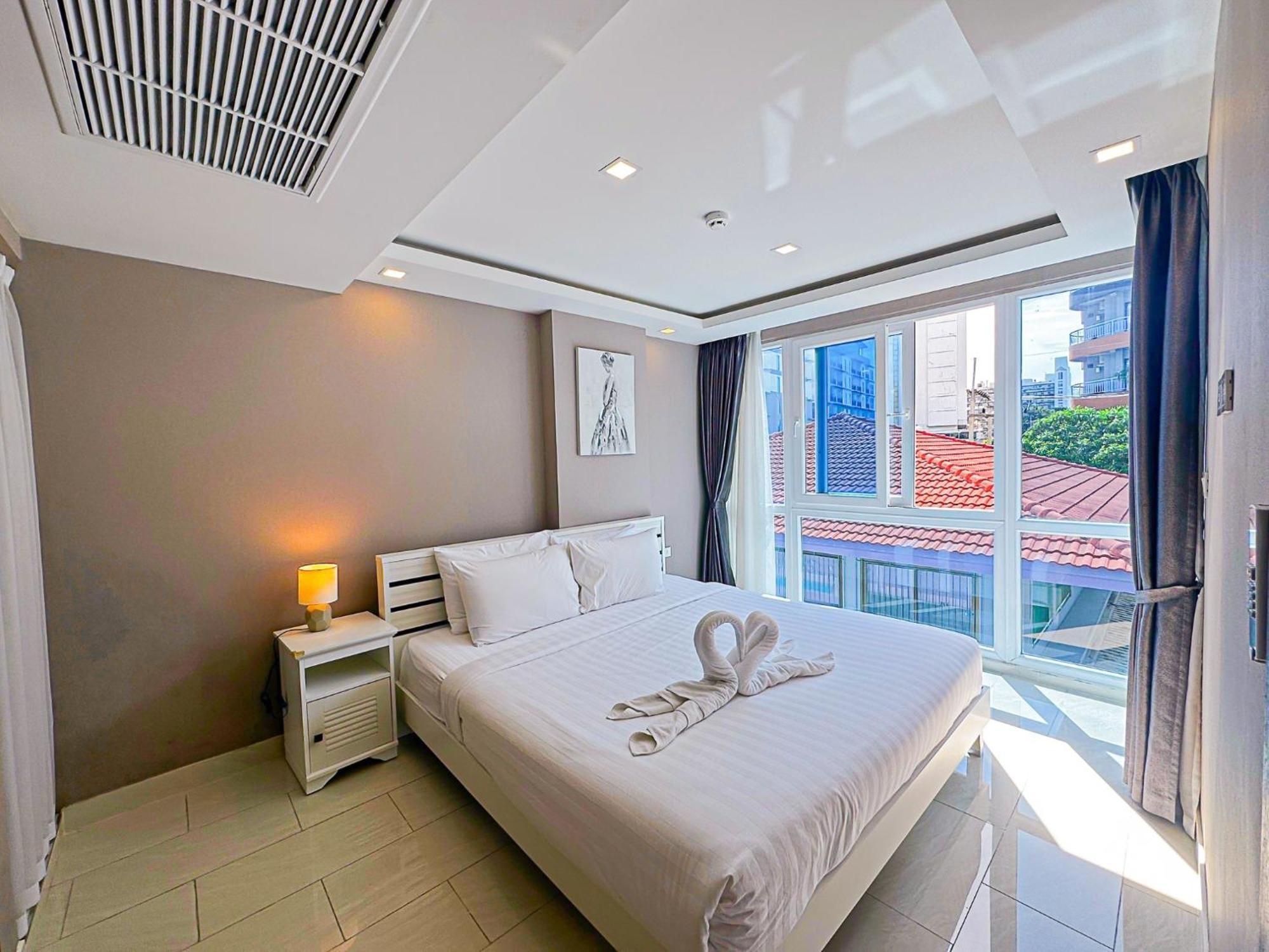 Grand Avenue Suites X Monthstayz Thailand 파타야 외부 사진
