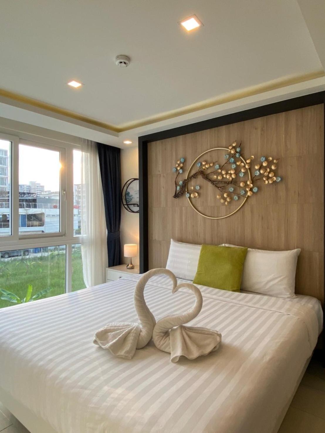Grand Avenue Suites X Monthstayz Thailand 파타야 외부 사진