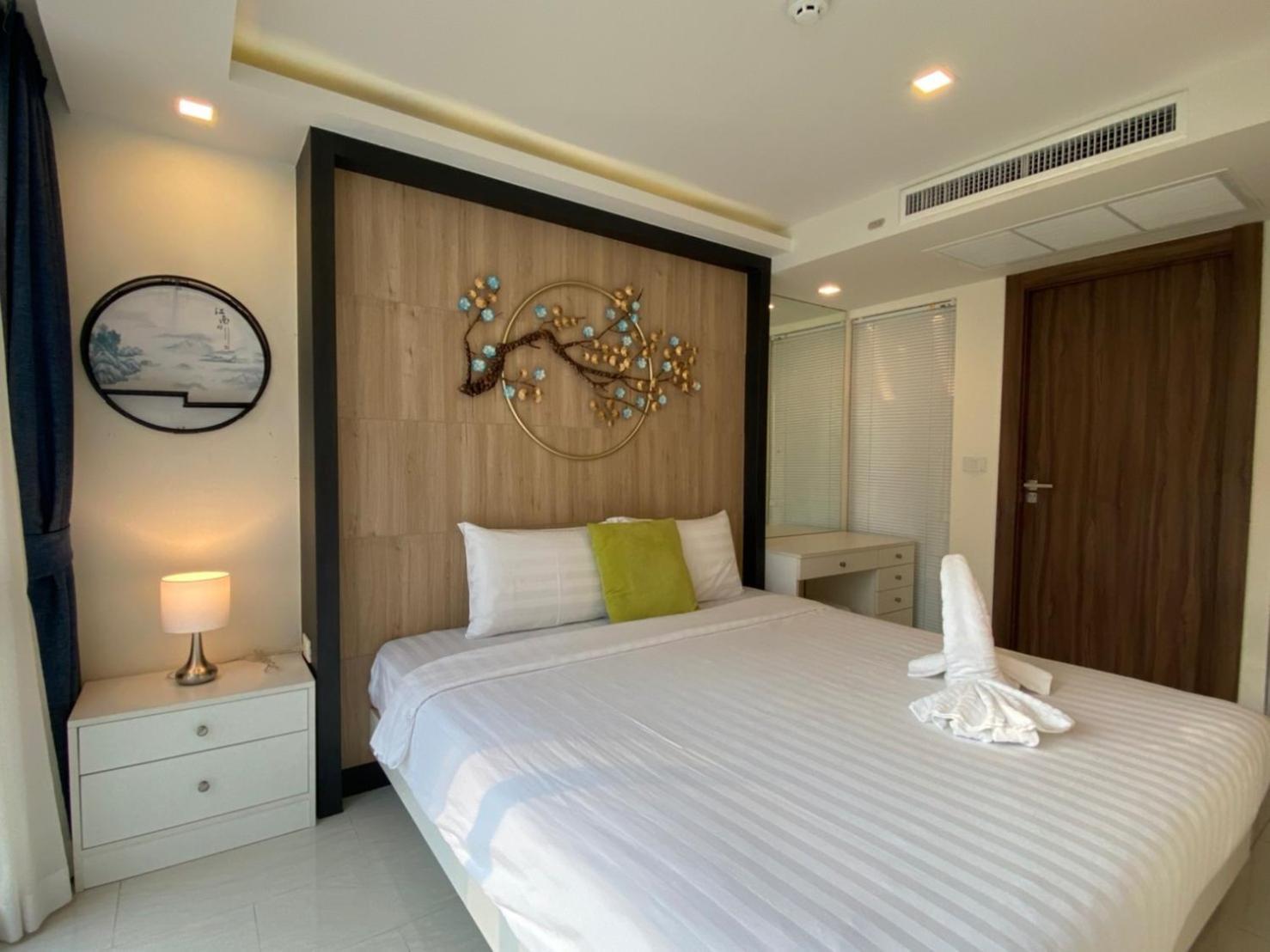 Grand Avenue Suites X Monthstayz Thailand 파타야 외부 사진
