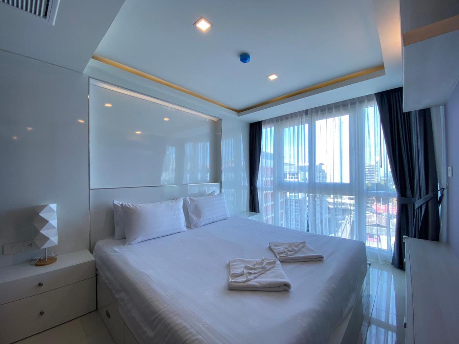 Grand Avenue Suites X Monthstayz Thailand 파타야 외부 사진